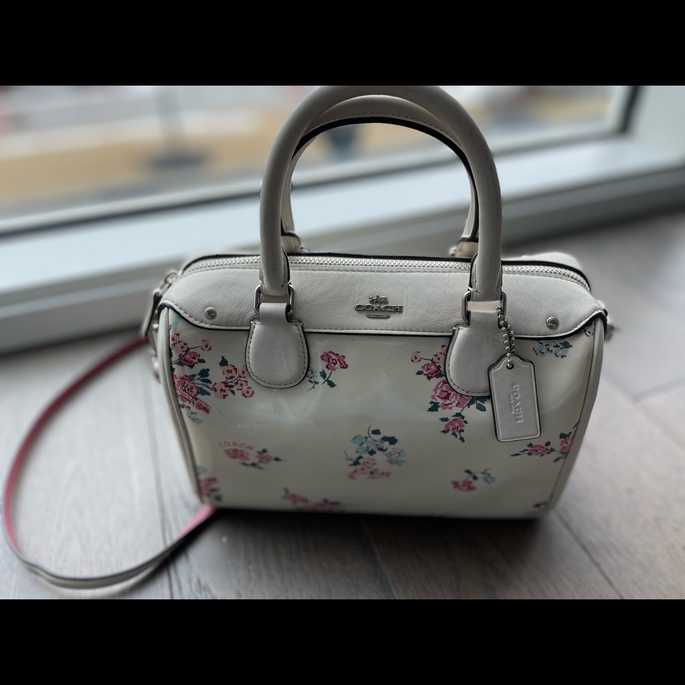 [SOLD]   Coach Cross Body Satchel Bag